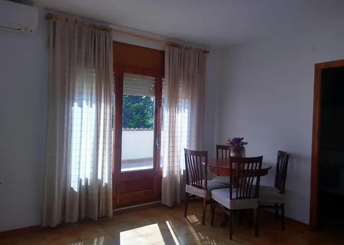 Ingrid Costa Brava فيدريريس
